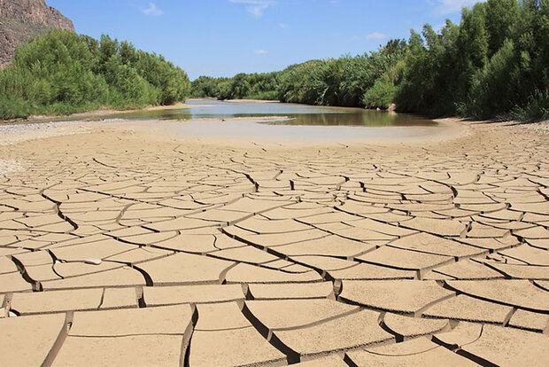 Parched soil near Rio Grande