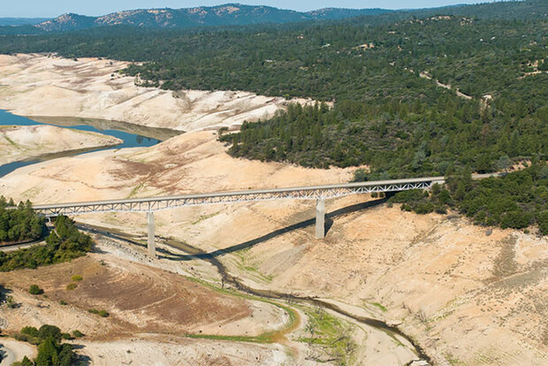 Dried reservoir