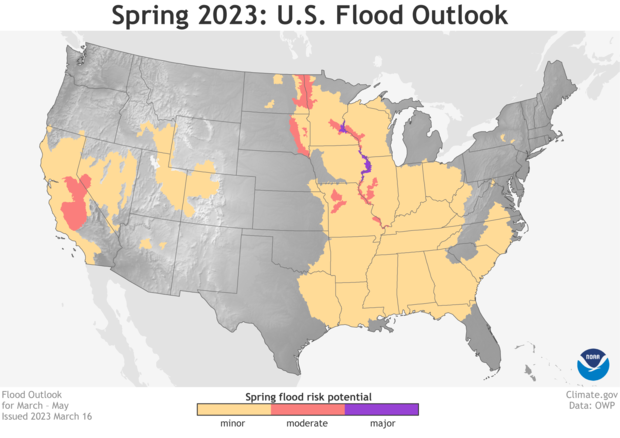Map of contiguous United States showing areas at risk of minor, moderate, and major floods in spring 2023